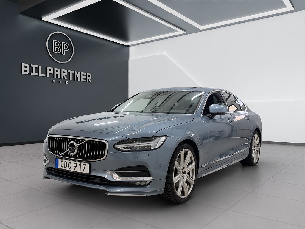 Volvo S90 D5 AWD Geartronic Inscription/Taklucka/360*/Navi/B&W