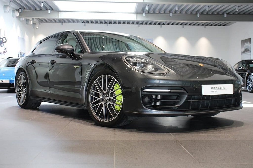 Porsche Panamera 4S E-Hybrid Sport Turismo