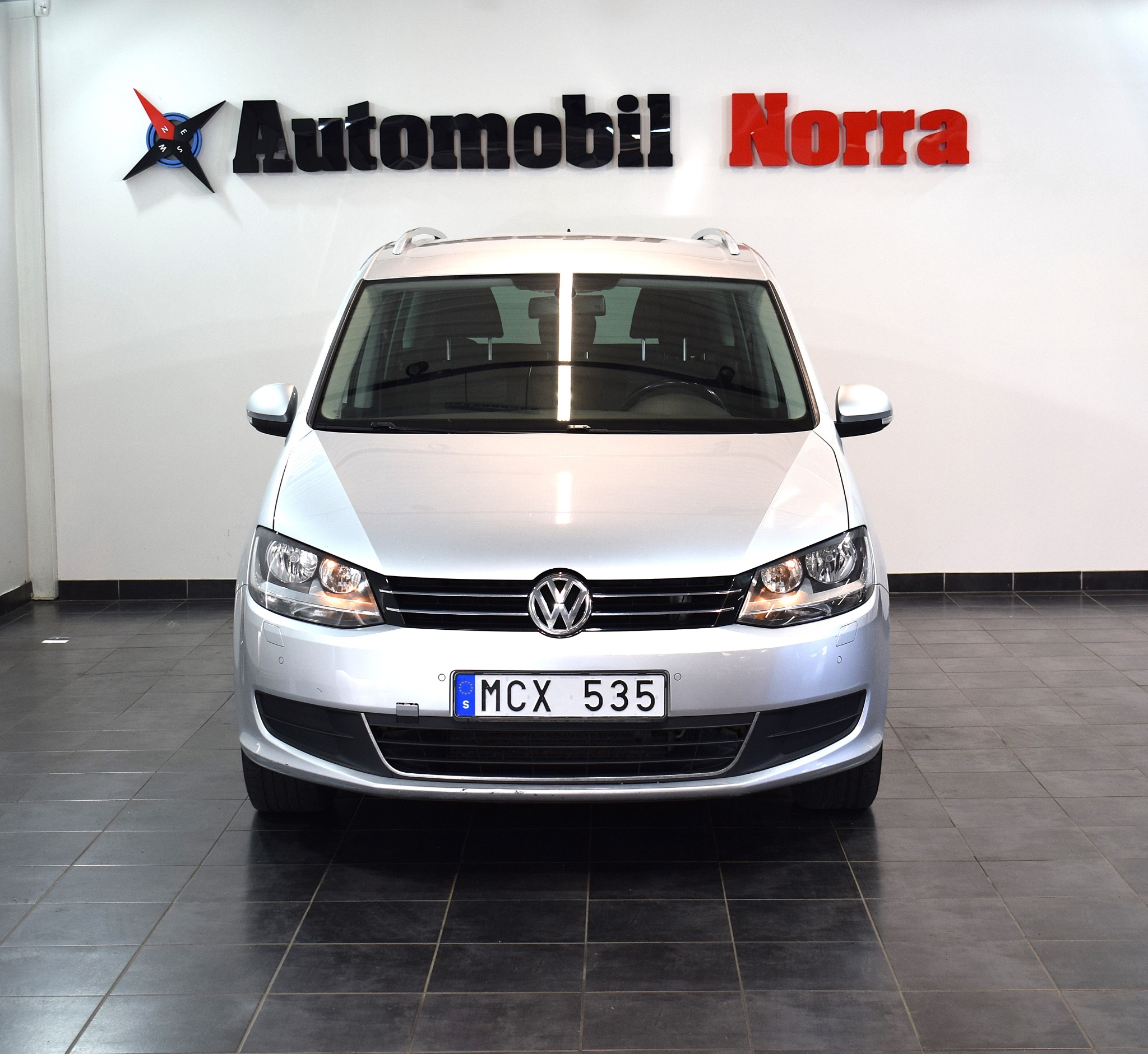 Volkswagen Sharan 2012, bild 2/10