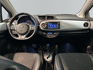 Toyota Yaris Hybrid e-CVT Style Mvärm Kamera Kamkedja SoV