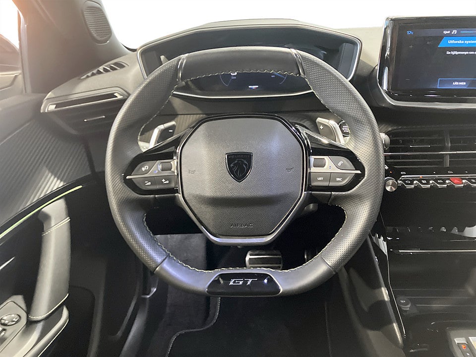 Bild på Peugeot 2008 GT 1.2 PT 130hk Aut B-KAMERA CARPLAY