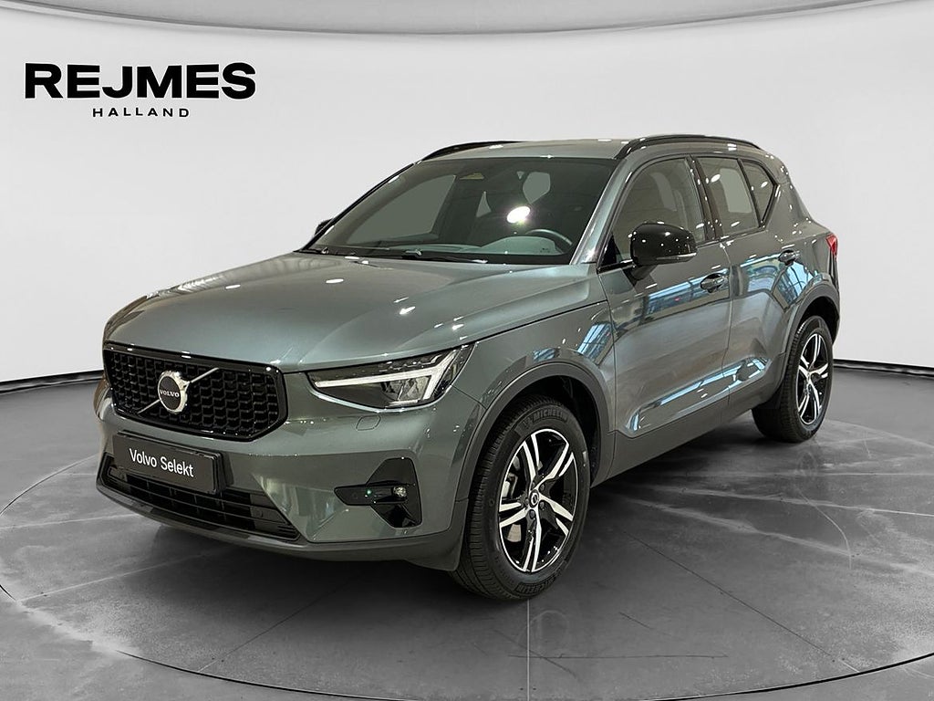 Volvo XC40 B4 FWD Bensin Plus Dark