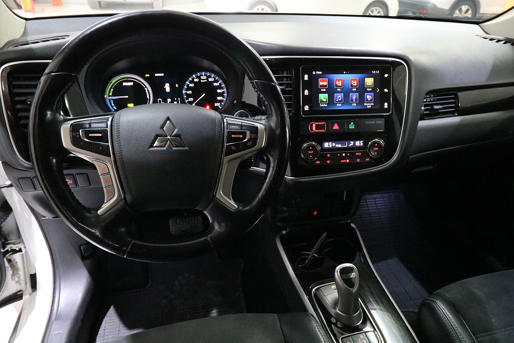 Mitsubishi Outlander 2017 - miniatyr 6