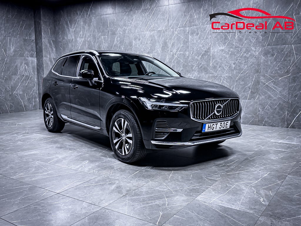 Volvo XC60 Recharge T6 AWD 350hk Core Bright Kamera CarPlay MOMS