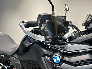 BMW F750GS /3,45%/Chassisänkt/Motorbågar/703 mil