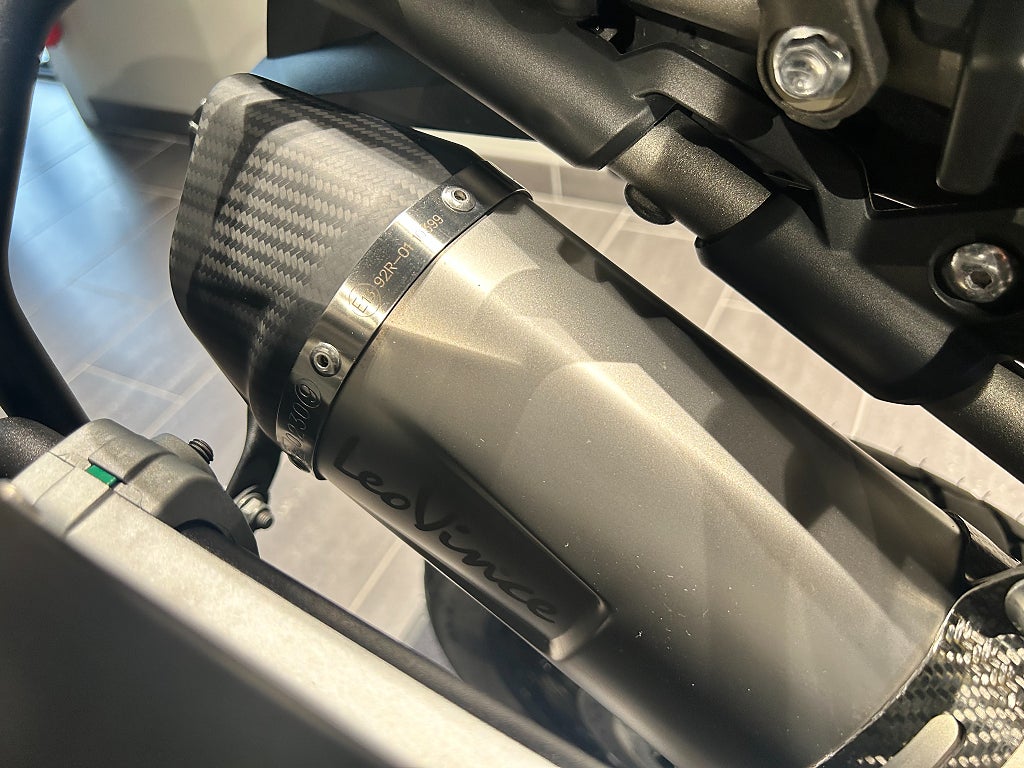 Triumph Tiger 800 XCX/LeoVincé/Sidoväskor/Motorbågar/2271mil