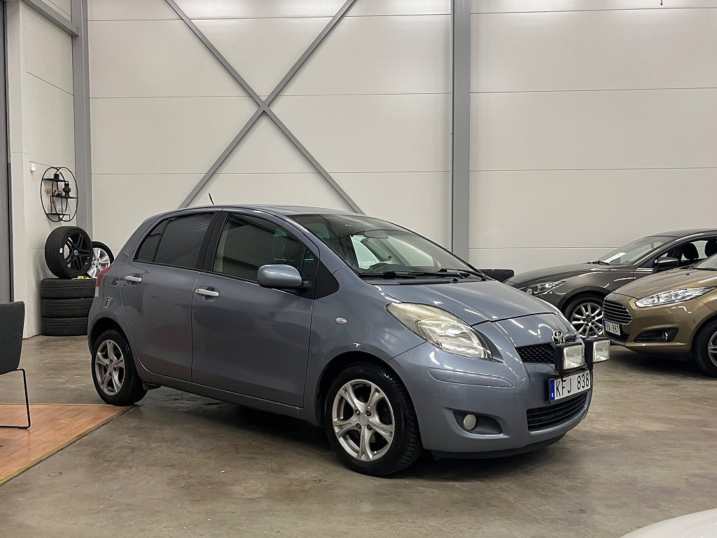 Toyota Yaris 5-dörrar 1.33 Dual VVT-i AUTOMAT Nybesiktad 