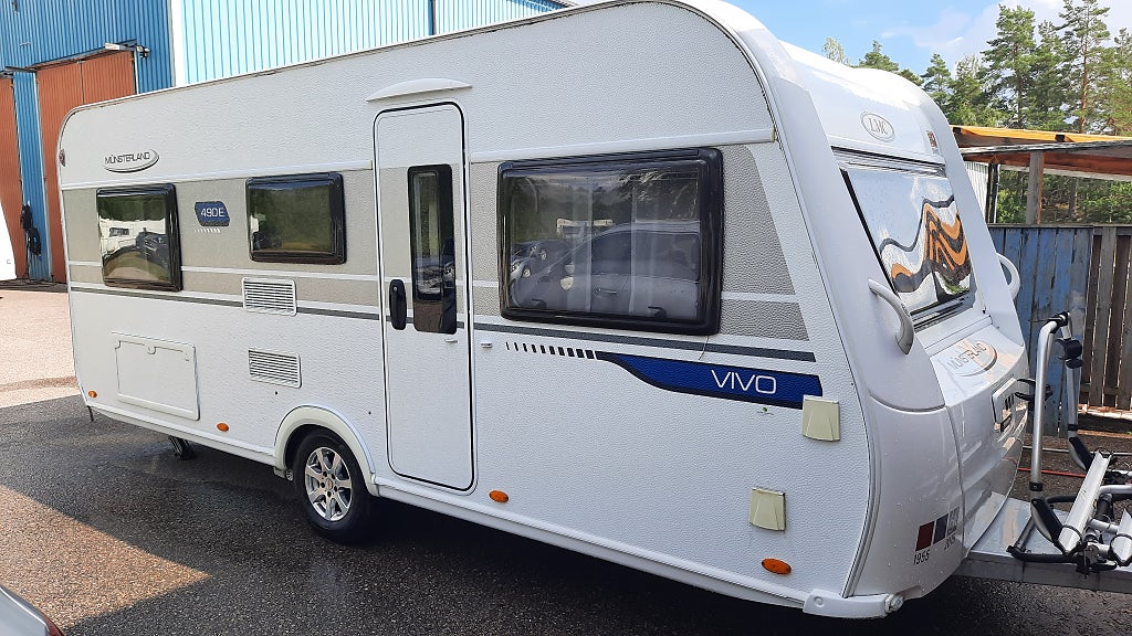 LMC Vivo 490E Truma Mover XT