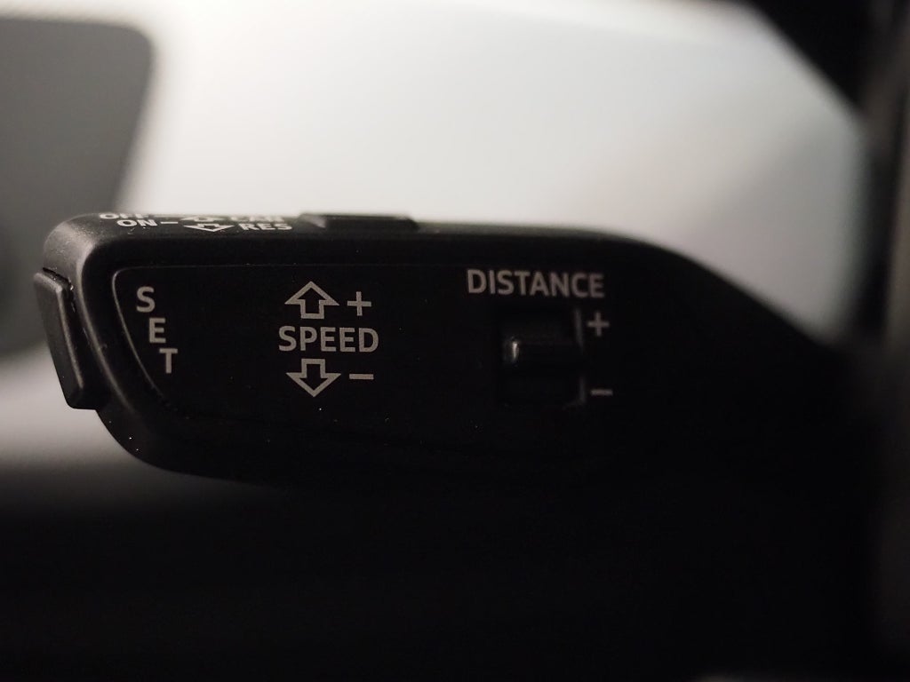 Audi A4 Avant 40 TDI Q S Tronic Proline D-Värm Drag P-Sensorer 2019