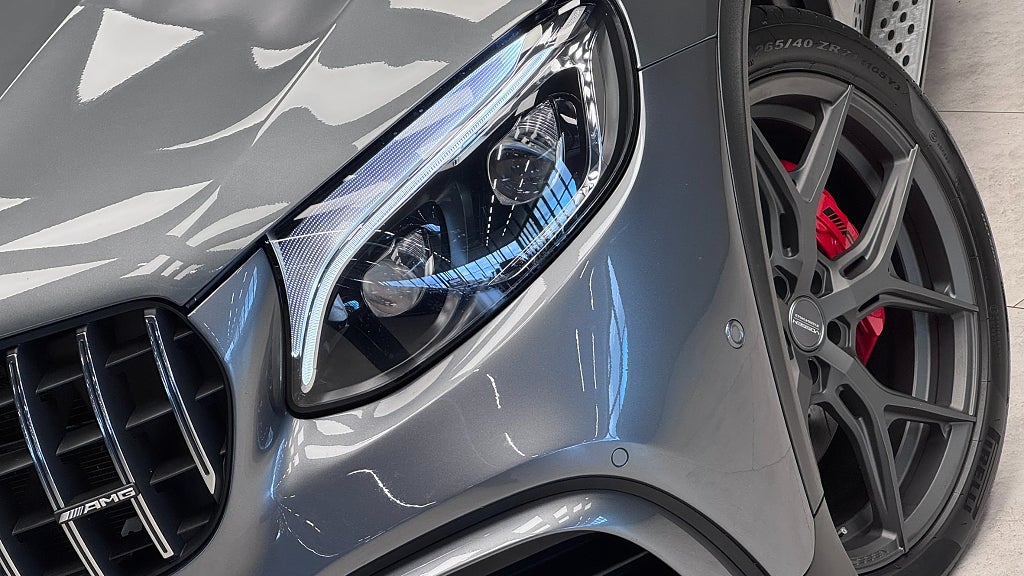 Mercedes-Benz GLC63 2019 - miniatyr 23