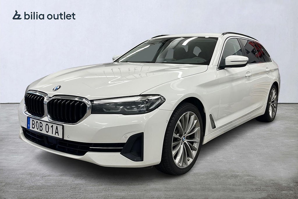 BMW 520d xDrive Touring 190hk Drag Navi Värmare Kamera Nyservad