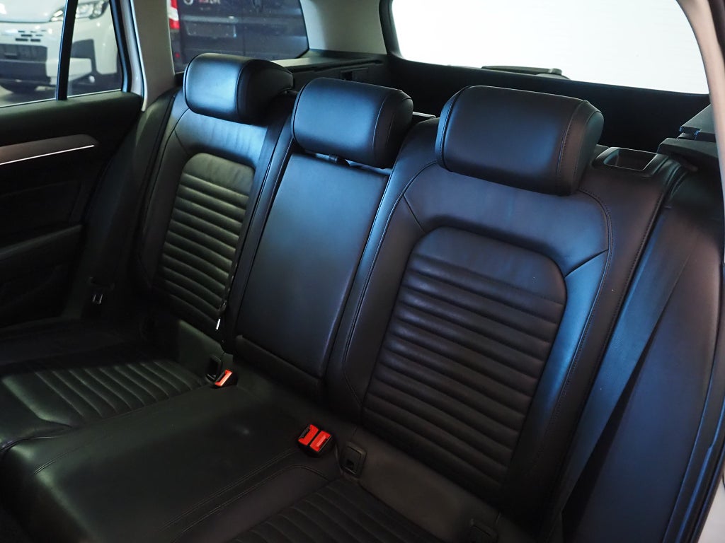 Volkswagen Passat Sportscombi 2.0 TDI DPF 4Motion GT | Drag | B- Kamera | 2017