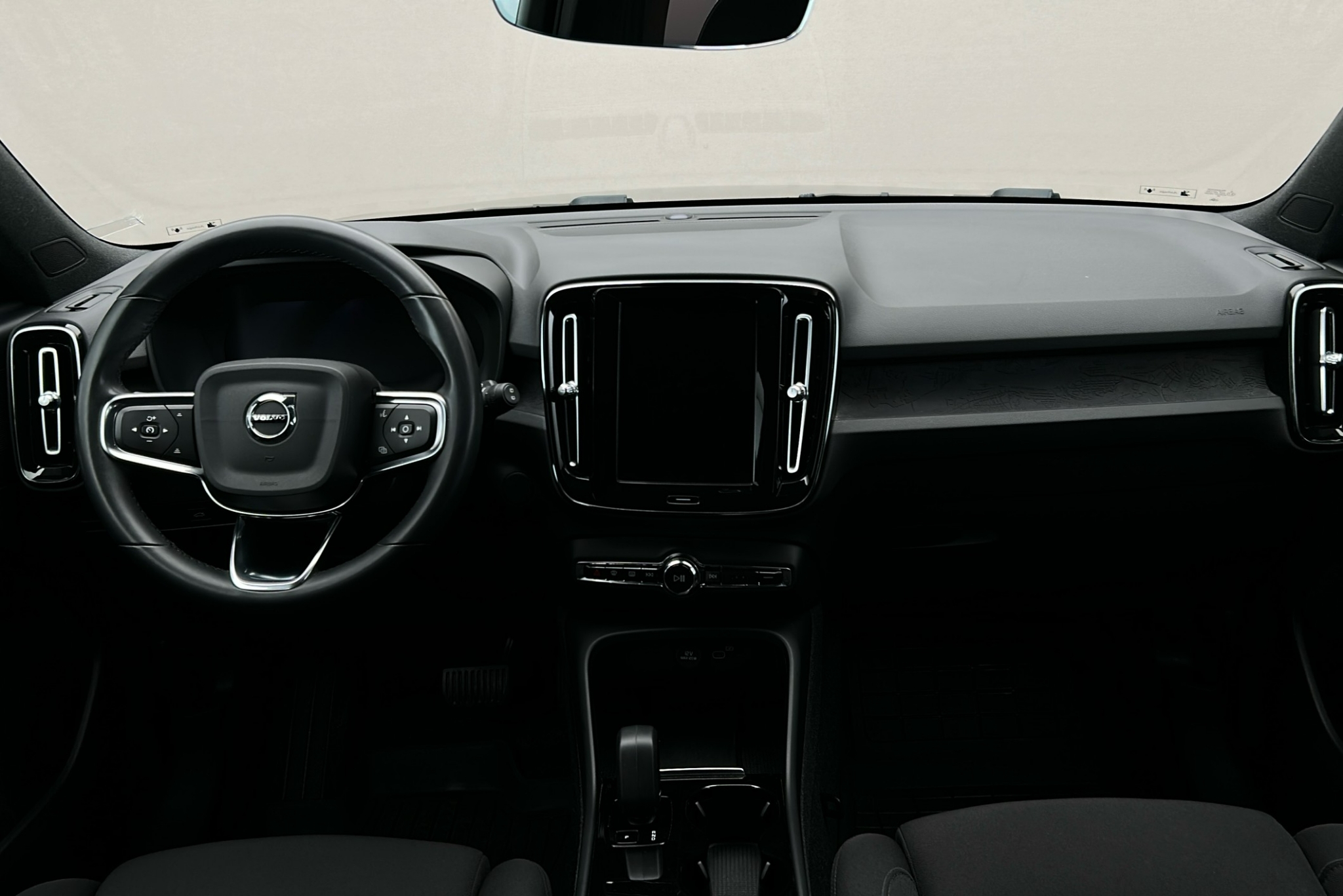 Volvo XC40 Recharge 231hk Plus Edt Drag 2023, bild 3/10