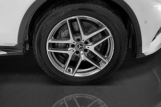 SUV Mercedes-Benz GLC 15 av 22