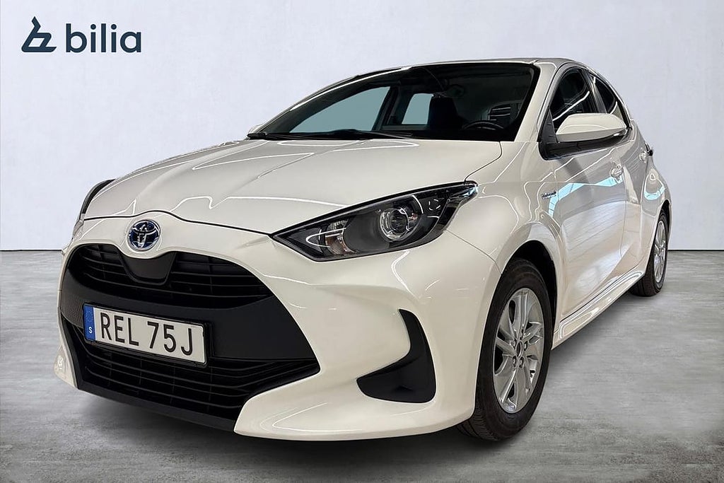 Toyota Yaris 1,5 HYBRID 5D ACTIVE