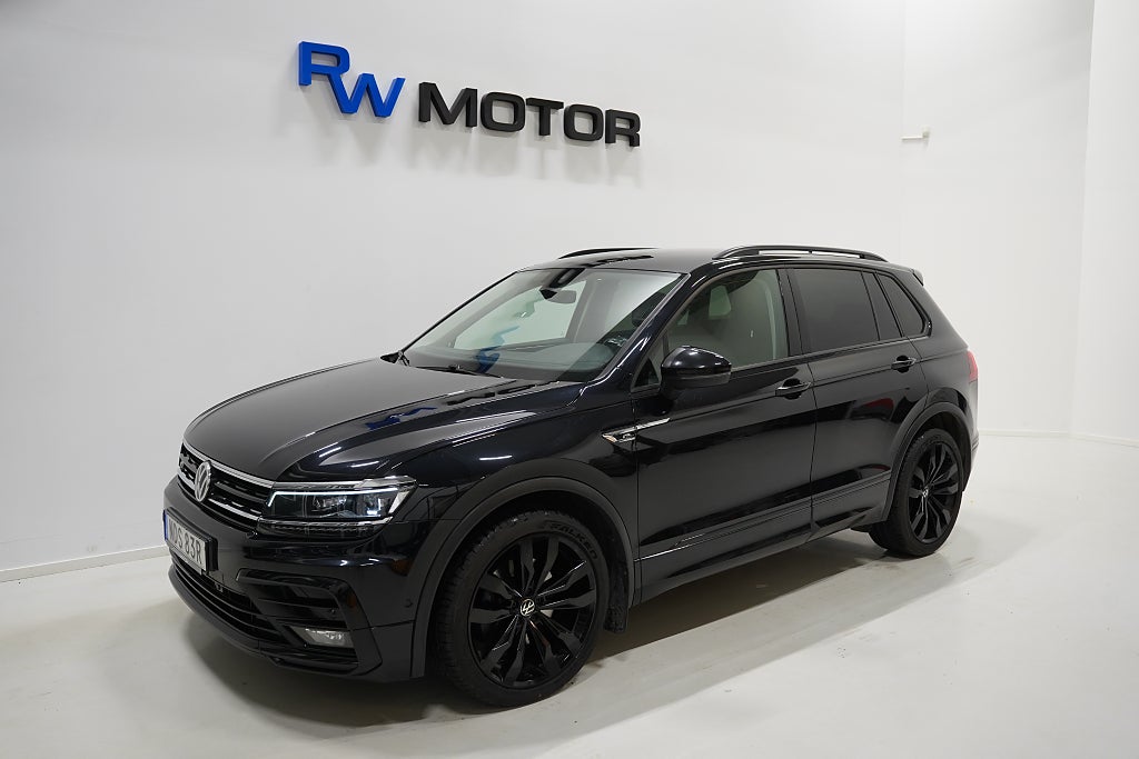 Volkswagen Tiguan 2.0 TDI 4Motion 190hk Black  R-Line D-vär B-kamera Drag