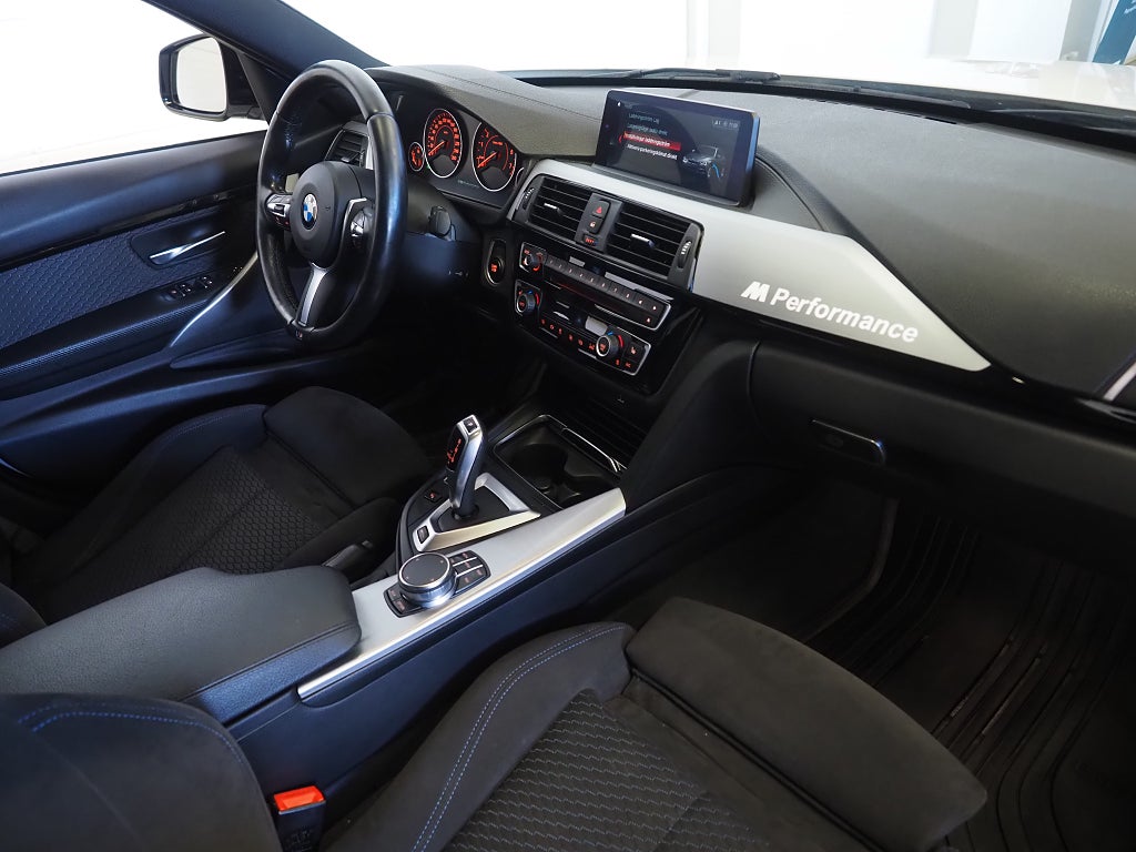 BMW 330e Sedan Steptronic M Sport 252hk Plug-In | Navi | P- Sen