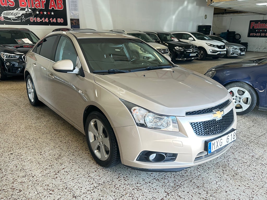 Chevrolet Cruze 2.0 TD Automat Ny Servad Taklucka 