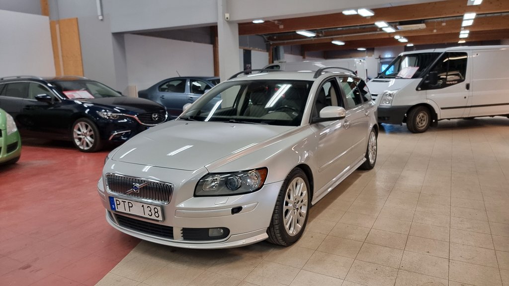 Volvo V50 1.8 Flexifuel Momentum., Nyservad 