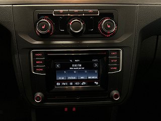 Volkswagen Caddy Maxi Life 7-Sits 1.4 MOMS S&V-däck/Sensorer