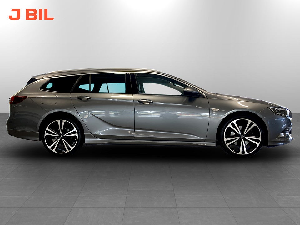 Bild på Opel Insignia ST Business 2.0 CDTI 170hk Aut NAVI DRAG