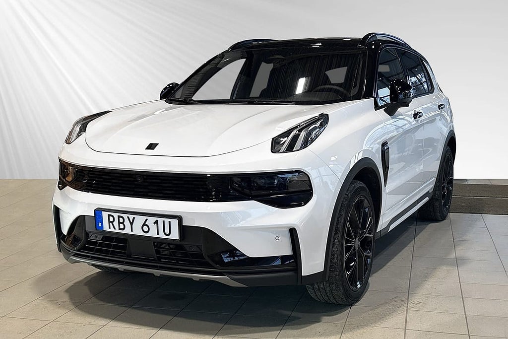 Lynk & Co 01 PHEV More