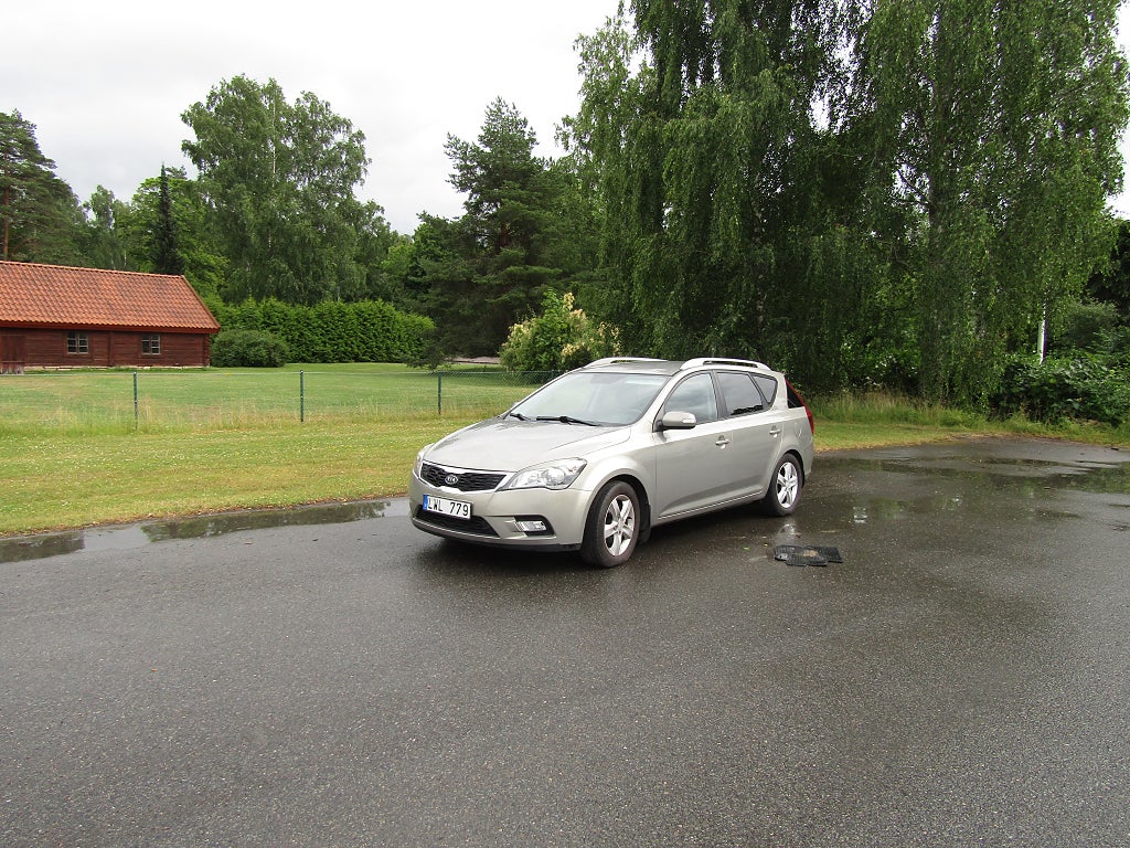 Kia Ceed cee'd_sw 1.6 CRDi ECO Euro 5