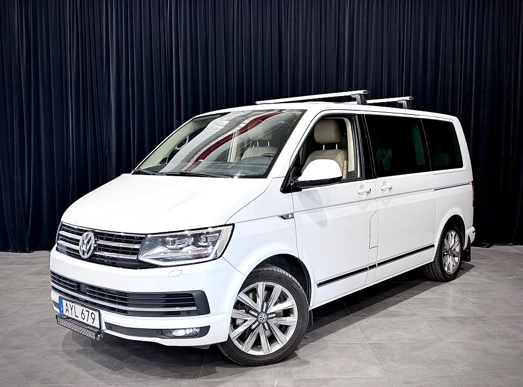 Volkswagen Multivan 4M Highline MOMS DYNAUDIO LÄDER KAMERA DCC DIFF SE UTR!
