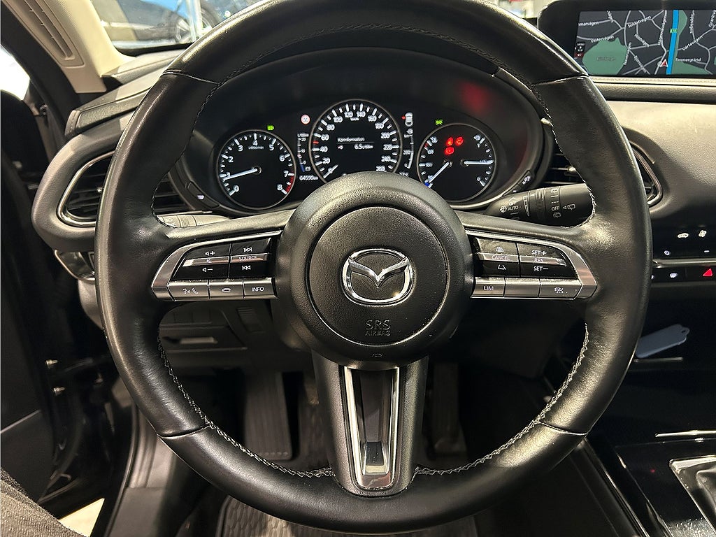 Bild på Mazda CX-30 Sky 2.0 150hk - B-KAMERA, CARPLAY