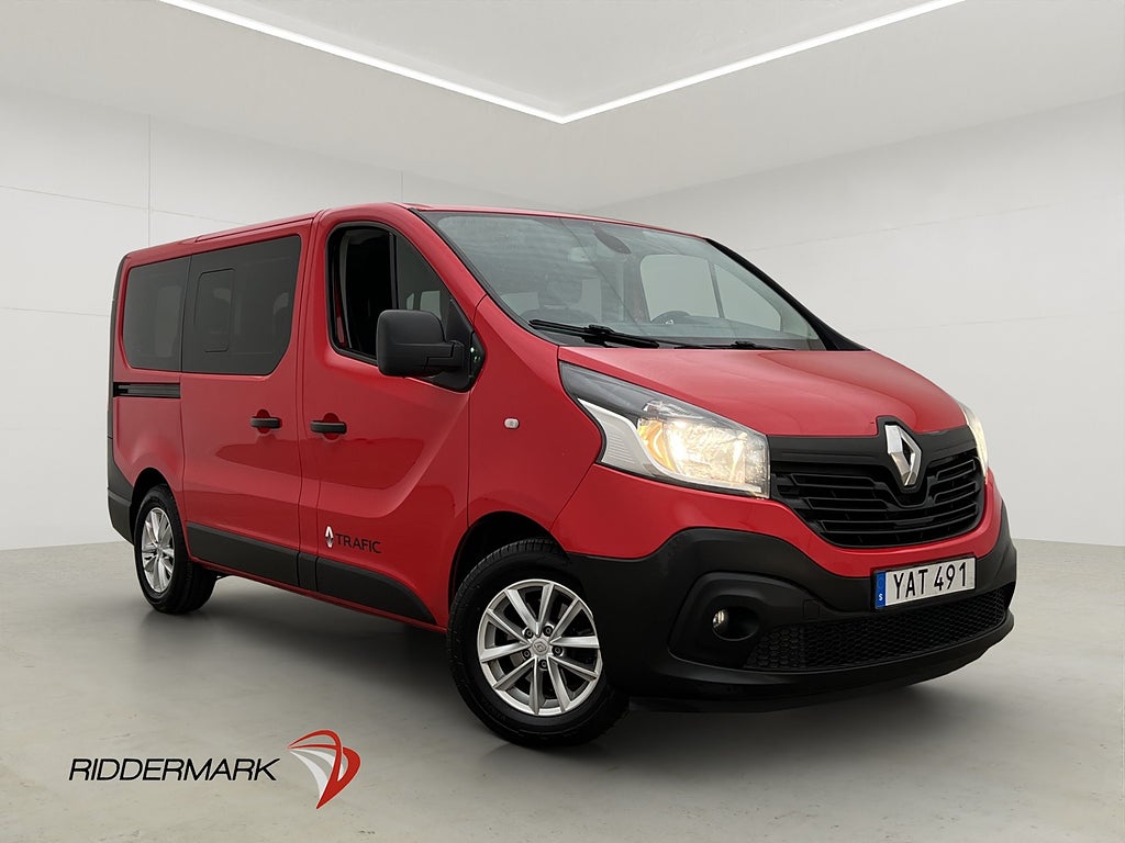 Renault Trafic Kombi 1.6dCi Sensorer Värmare Dragkrok 9-Sits