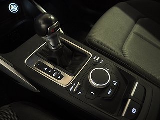 Kombi Audi Q2 18 av 21