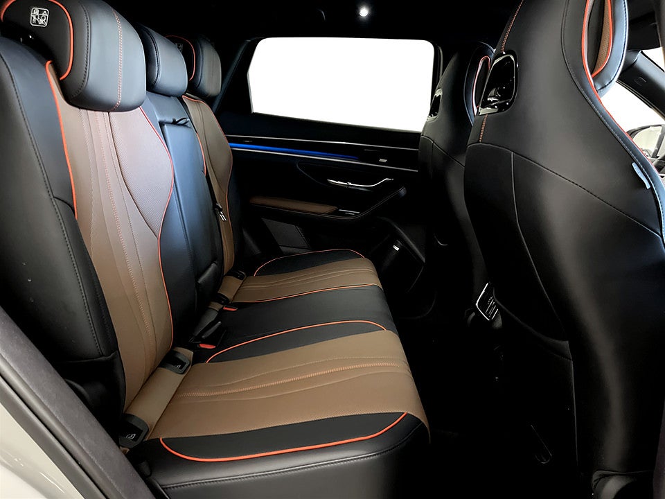 Bild på BYD SEAL U DM-i 1.5 + 18.3kWh 218hk Aut PANO 360° HUD