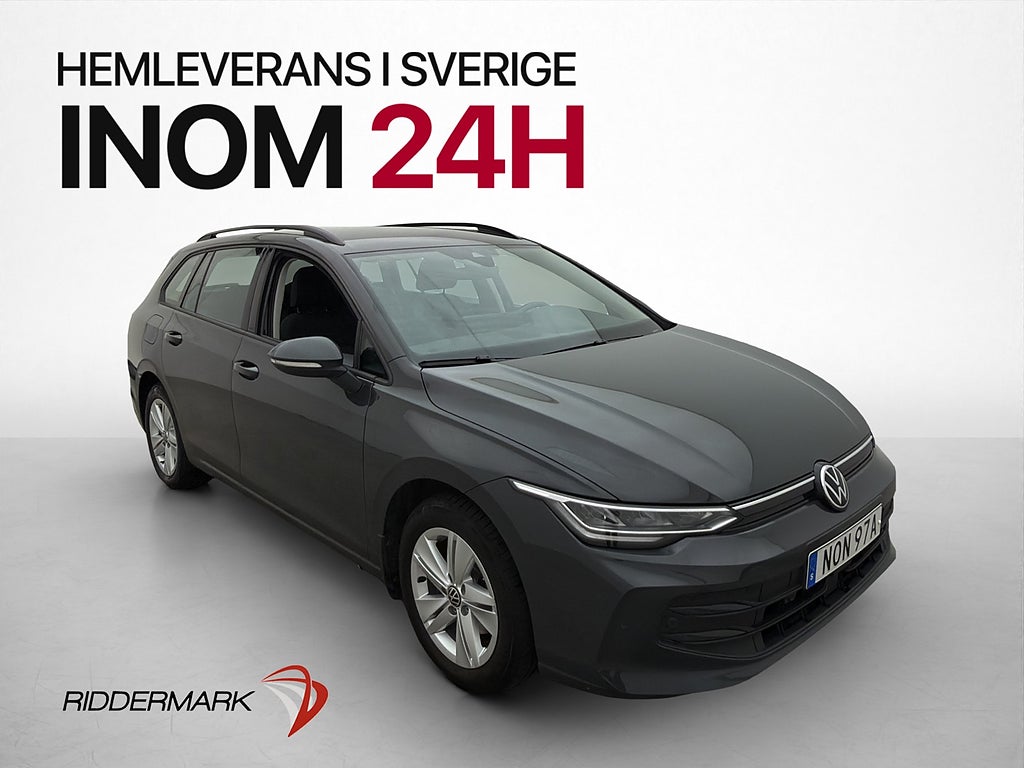 Volkswagen Golf 1.5 eTSI 150hk Kamera CarPlay Dragkrok MOMS