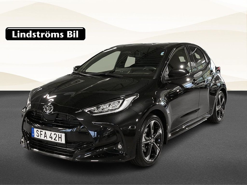 Toyota Yaris Hybrid 130 Style JBL Hud V-hjul Leasing