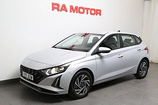 Halvkombi Hyundai i20 1 av 23