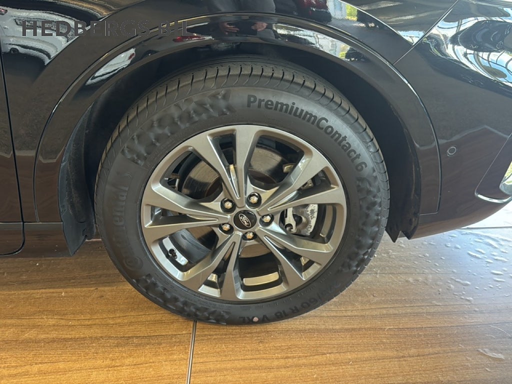 Ford Kuga Plug-In Hybrid Automat ST-Line  thumbnail
