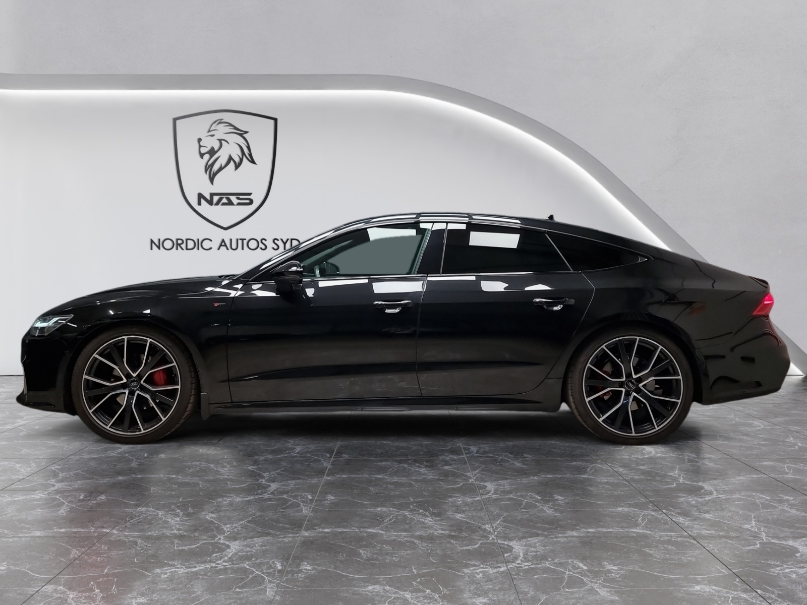 Audi A7 2019, bild 3/57