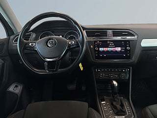 Volkswagen Tiguan 2.0 TSI OPF 4Motion S&V-Hjul/Drag/Backkamera/Pvärmare – bild 8