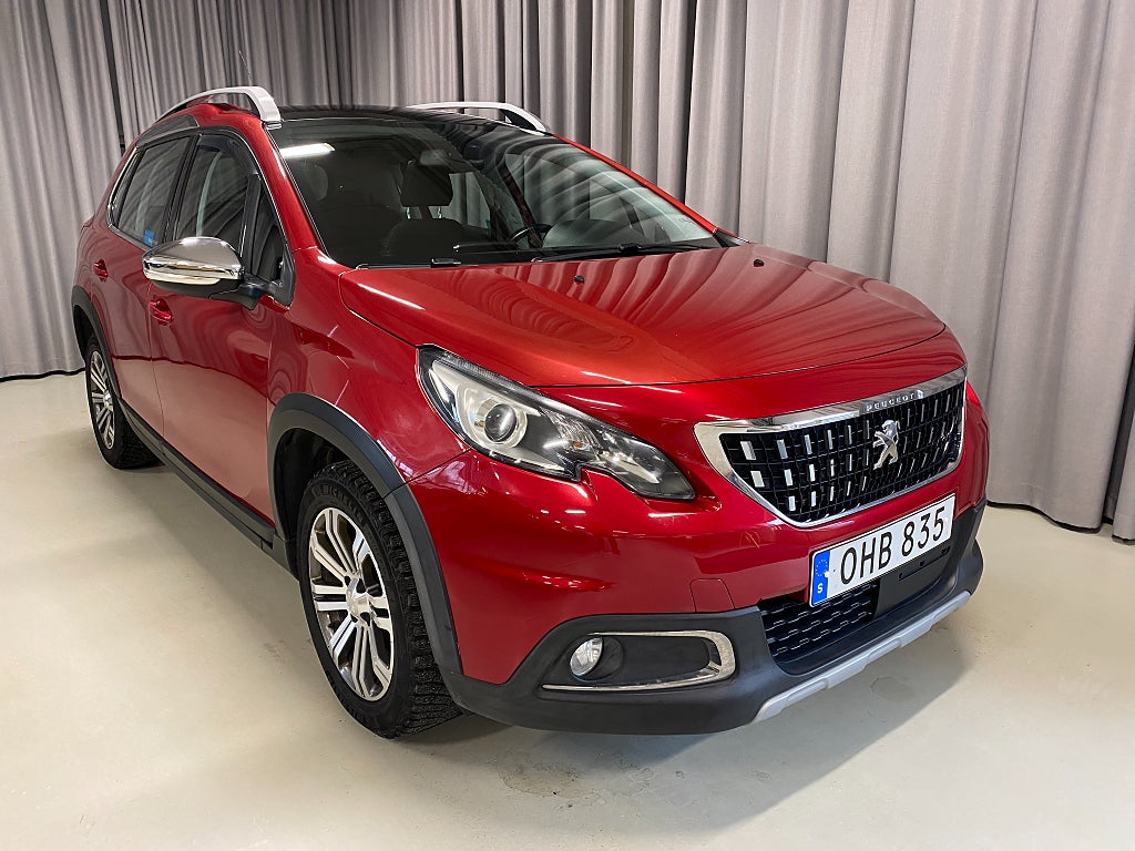 Peugeot 2008 Allure BHDi 100hk Manuell. Panorama, CarPlay
