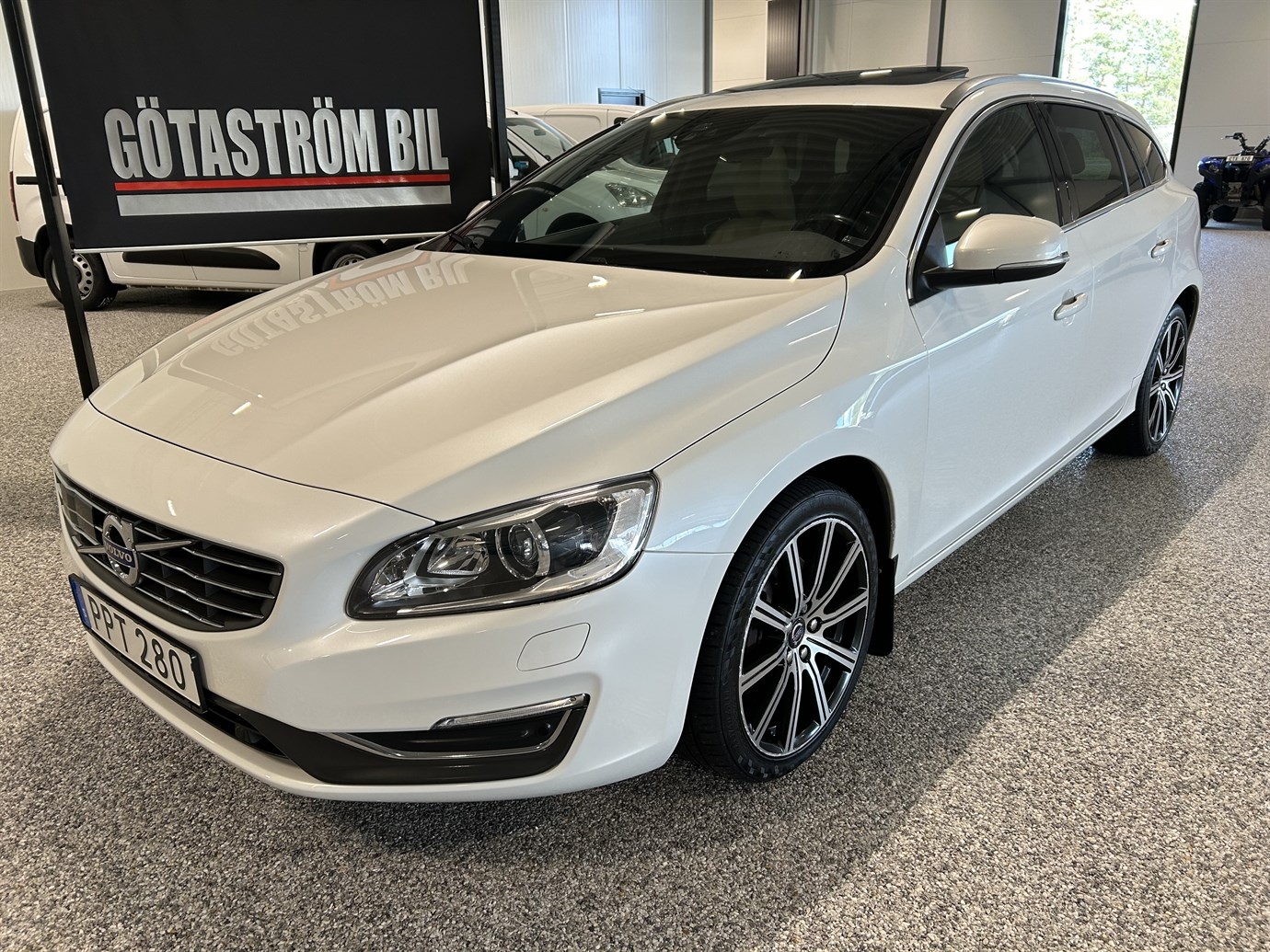Volvo V60 D4 Ocean Race 2015, bild 6/10