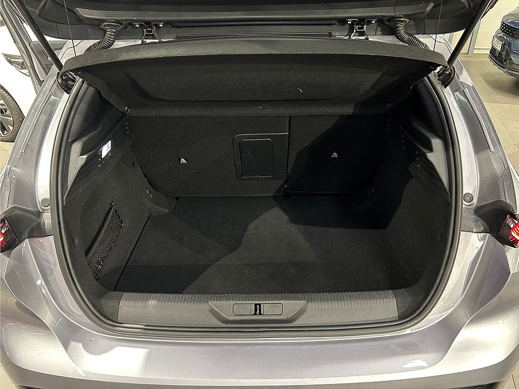 Bild på Peugeot 308 5D GT 1.2 PT 130hk Aut - BACKKAMERA, CARPLAY