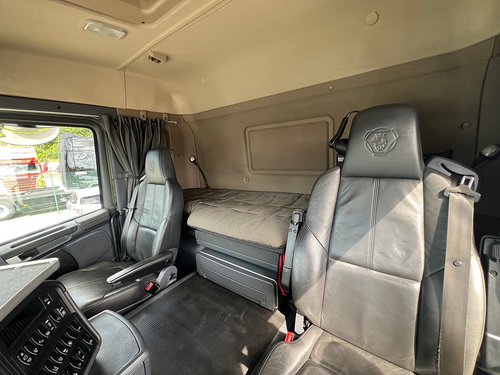 Scania G450 8x4*4 Tridem Kranväxlare