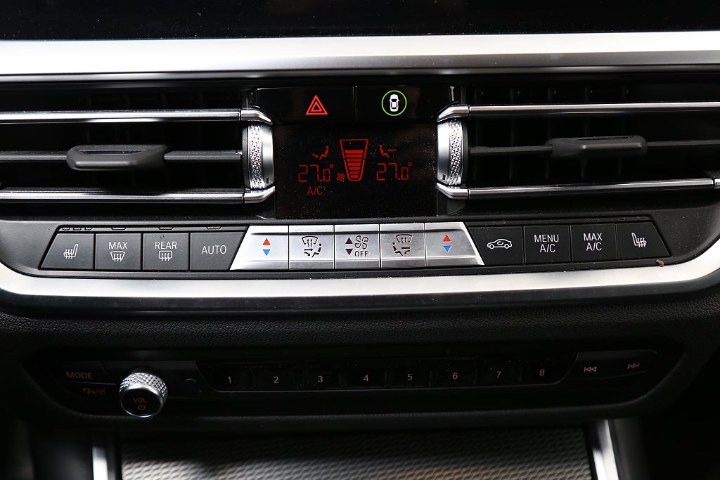 BMW 330e xDrive 292hk Touring  M Sport Aut Läder Drag Leasbar 2022