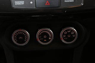 Sedan Mitsubishi Lancer 16 av 19