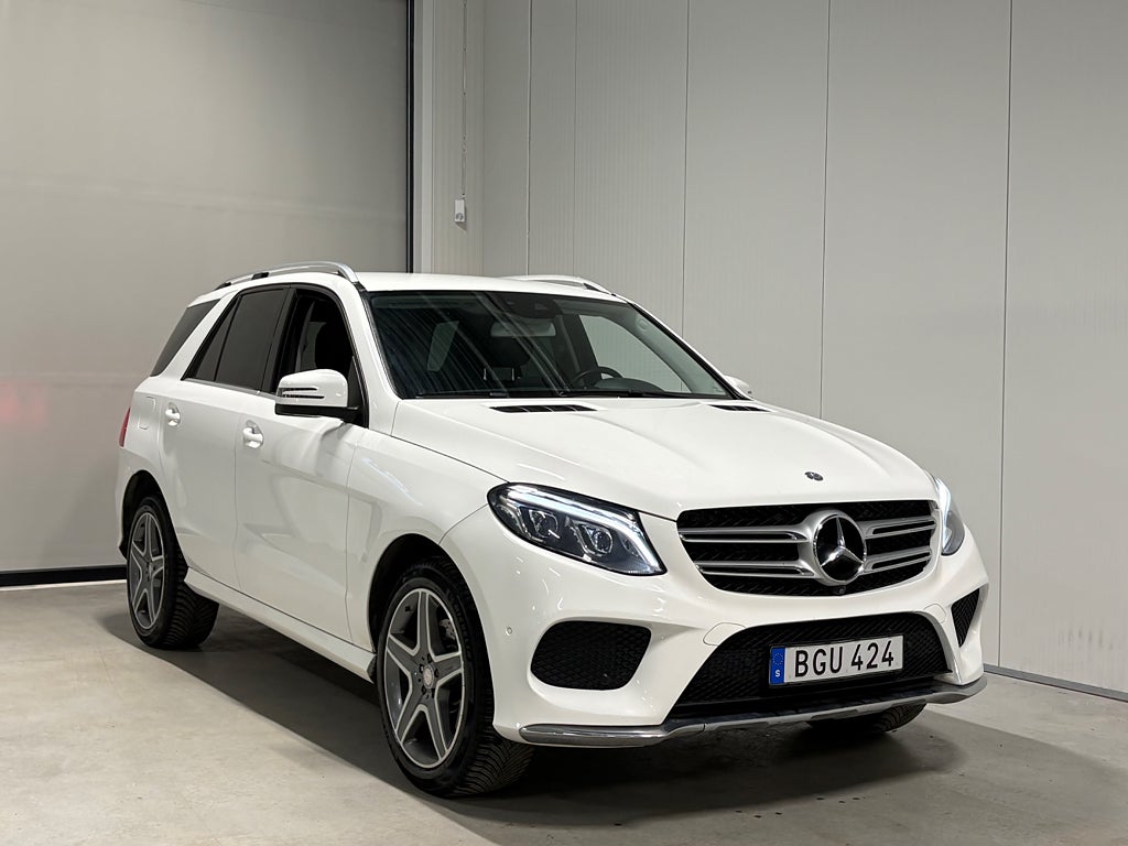 Mercedes-Benz GLE 250d 4M AMG Navi Värmare Drag H&K Skinn 360-kamera