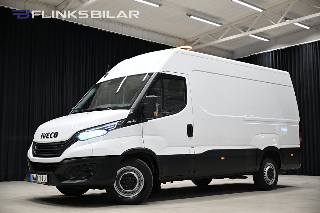 Iveco Daily 136HK Automat|Drag|Värmare|Backkamera|LED|3.5ton-drag
