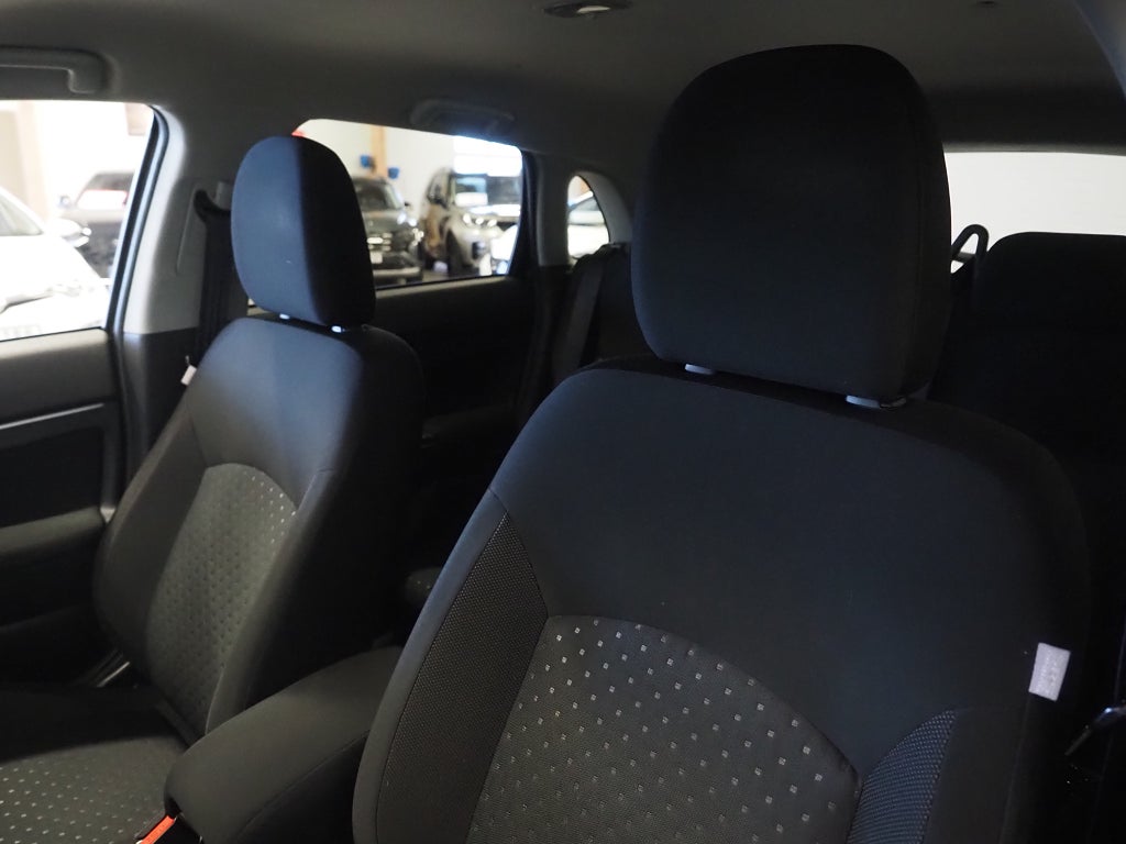 Mitsubishi ASX 1.6 MIVEC ClearTec AS&G 117hk Motorvärmare 1 Ägare 2012