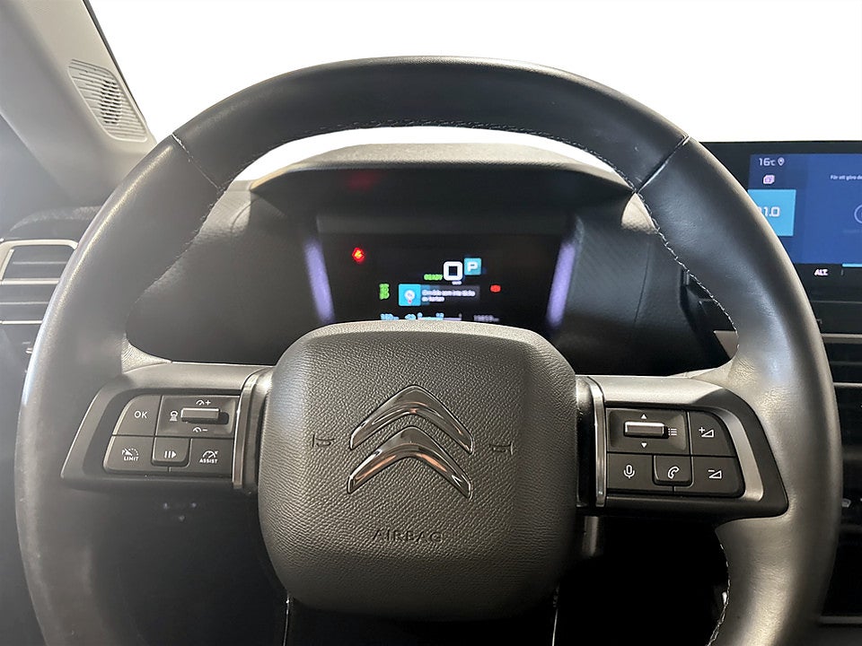 Bild på Citroen E-C4 Shine 50kWh 136hk Aut B-KAMERA CARPLAY