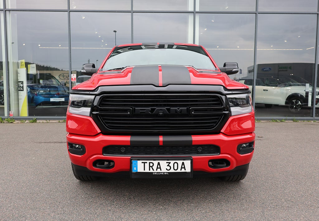 RAM 1500 Laramie Crew Cab 5.7 V8 HEMI 4x4 NIGHT LÅGSKATT