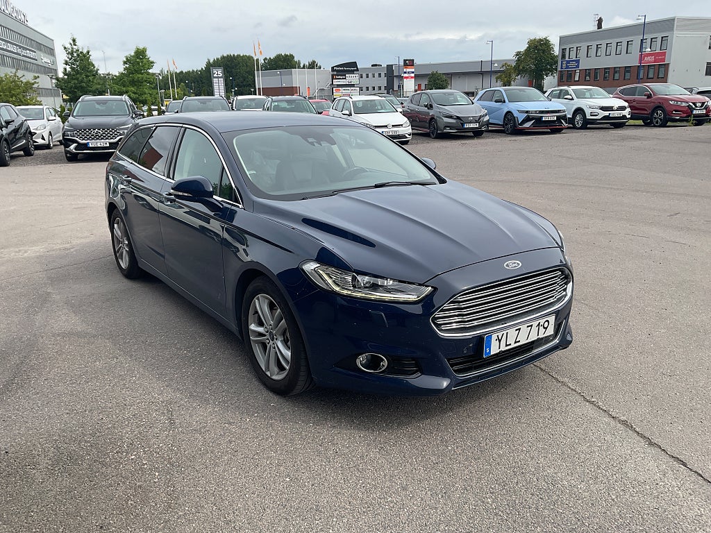 Ford Mondeo Kombi 2.0 TDCi Powershift Titanium Euro 6